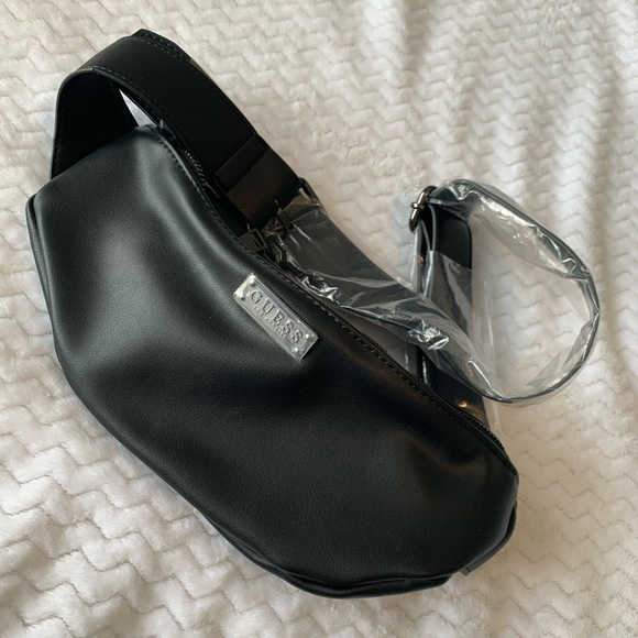 Guess Handbags - ⭐️BRAND NEW - NEVER USED⭐️ Guess Belt Bag